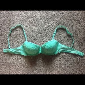 Victoria’s Secret Pink date bra! (FINAL SALE)